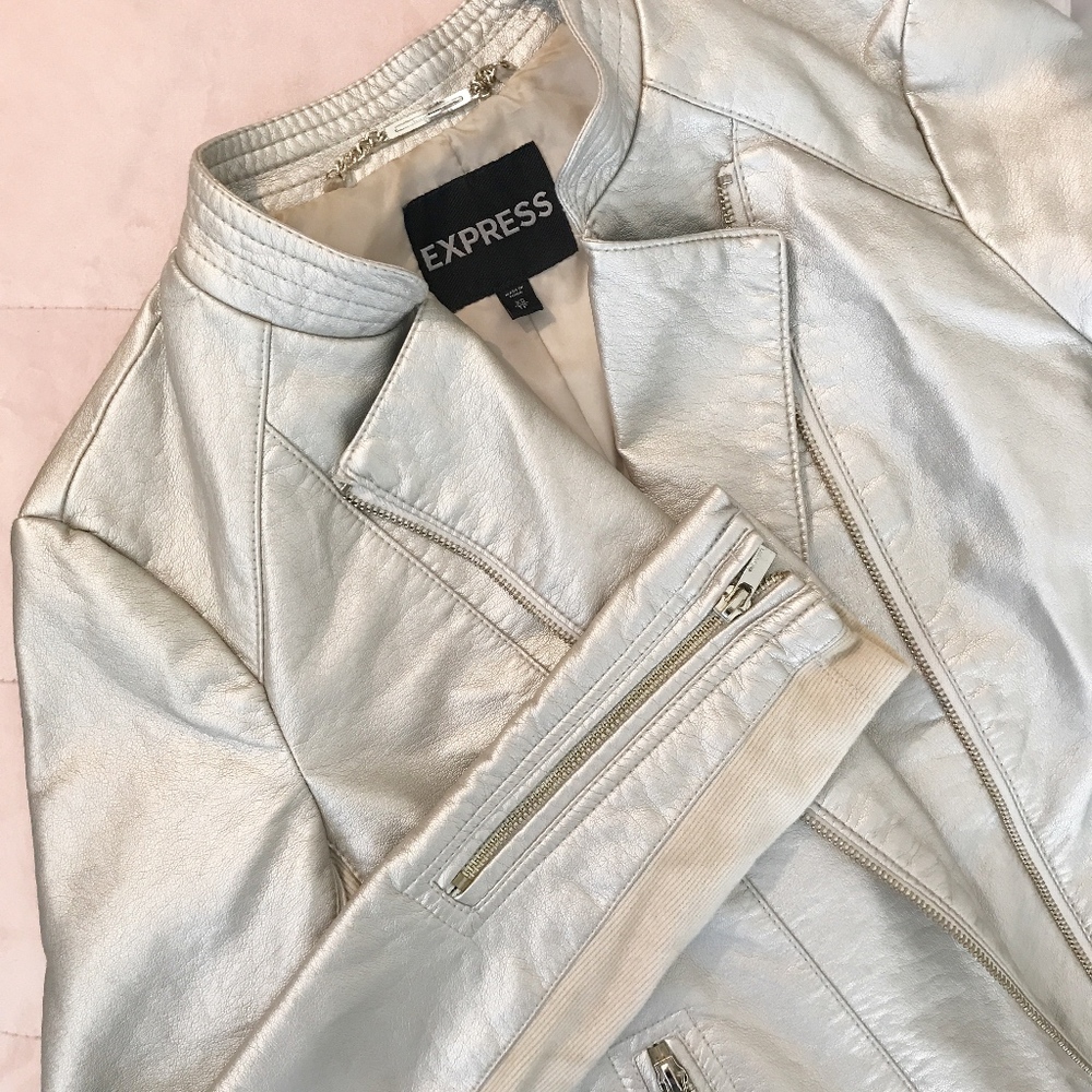 ✨SALE Express Gold Leather Jacket